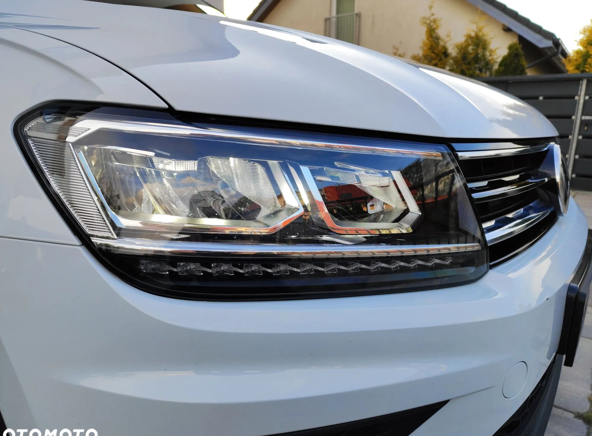 Volkswagen Tiguan cena 96900 przebieg: 48000, rok produkcji 2019 z Koszalin małe 154